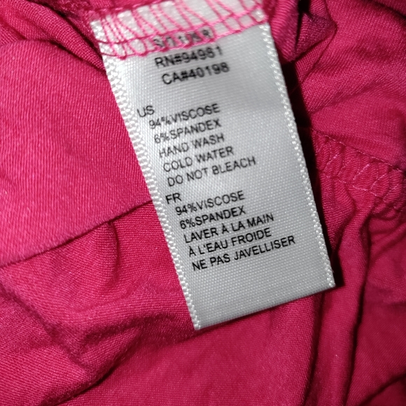 🆕 Forever 21 | Strapless Hot Pink Stretch Top - Picture 7 of 7